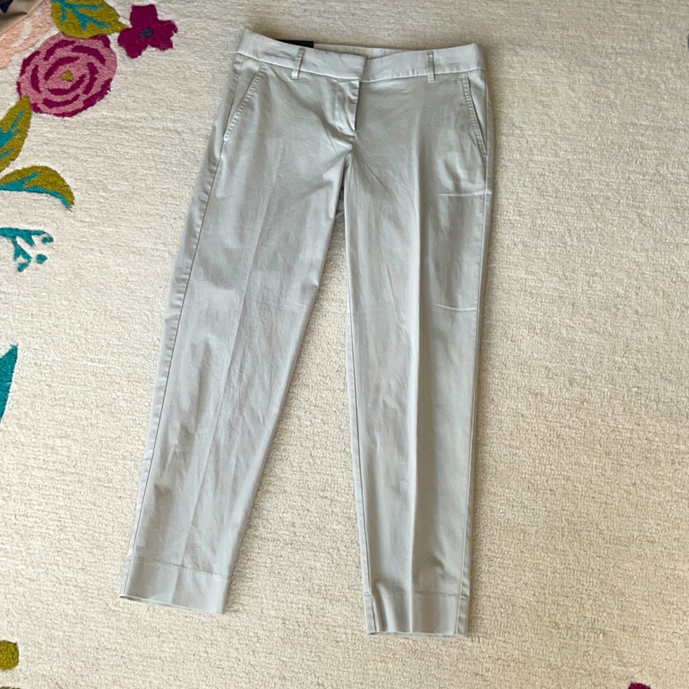 NWT JCREW CITY FIT SKIMMER PANT. SIZE 2. Stone/light grey.
